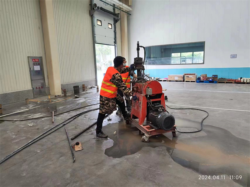 永川厂房地面下沉塌陷注浆加固施工